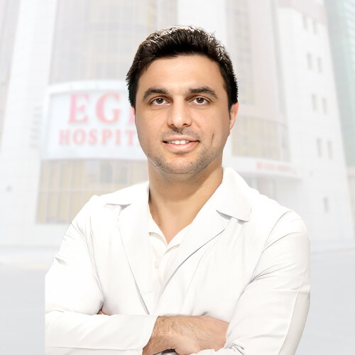 Uzm.Dr Razin Əmirov